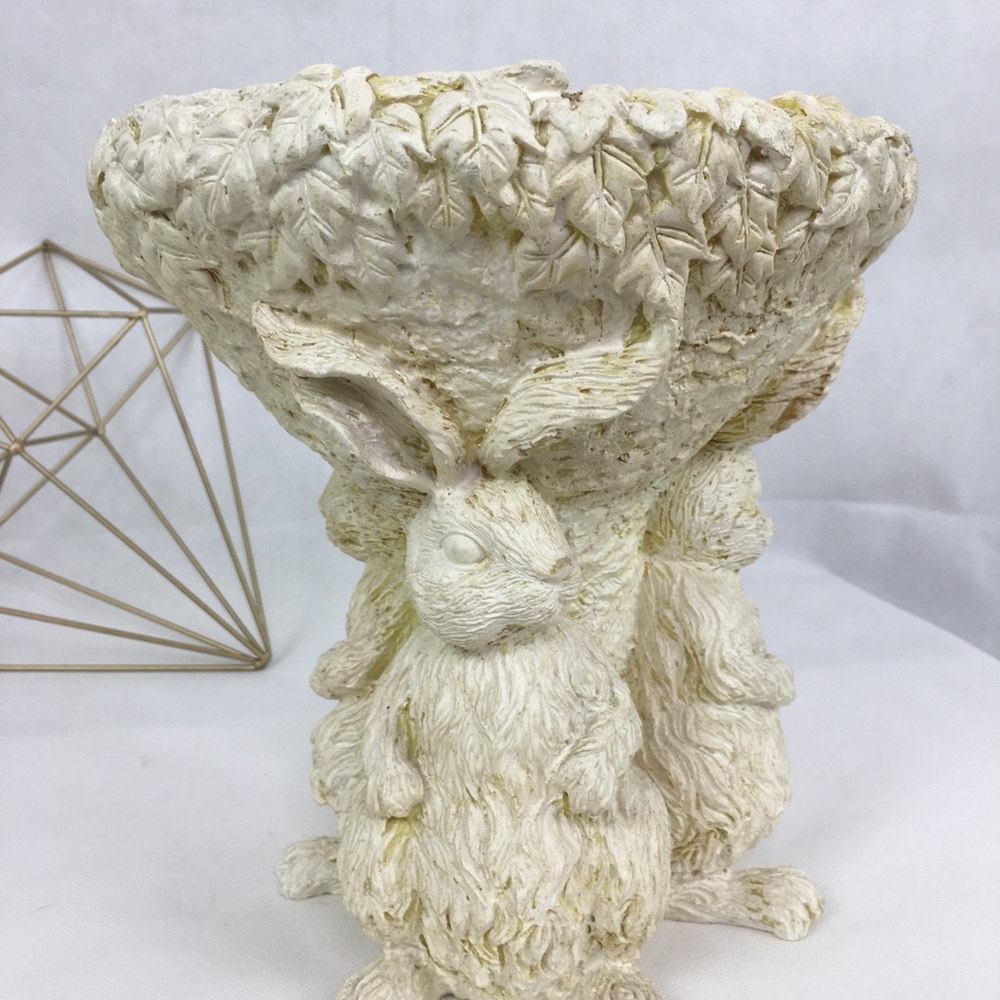 Sculpted Rabbit Bowl - Picture 7 of 7